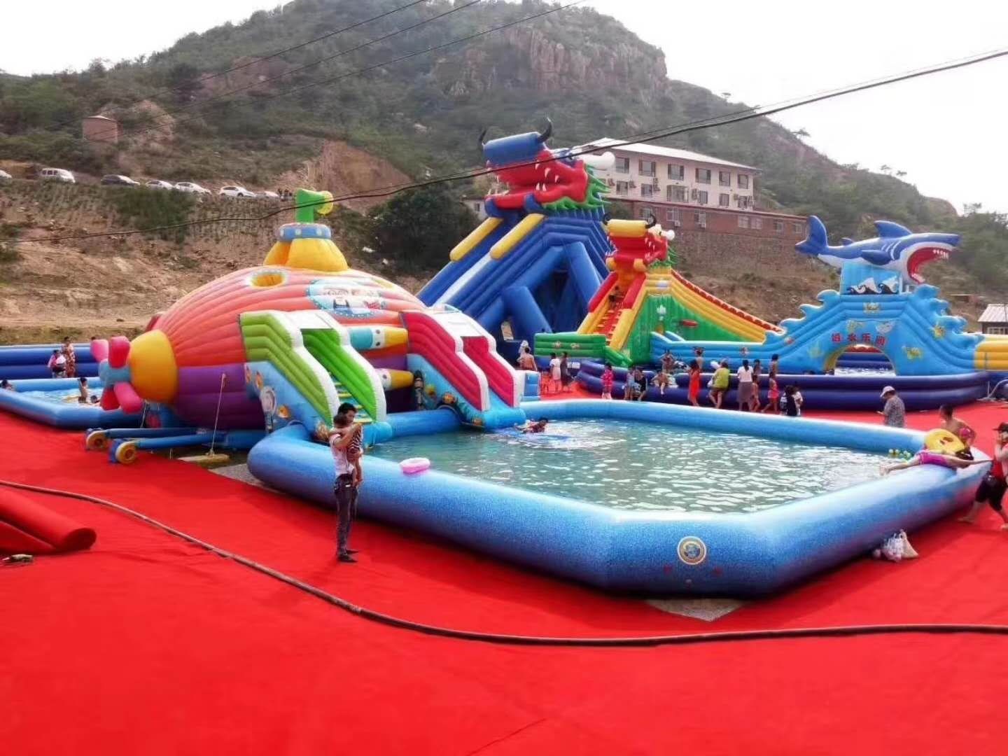 唐县深海潜艇充气水上乐园